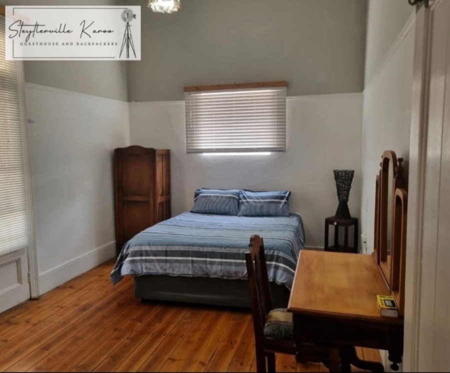 7 Bedroom Property for Sale in Steytlerville Eastern Cape